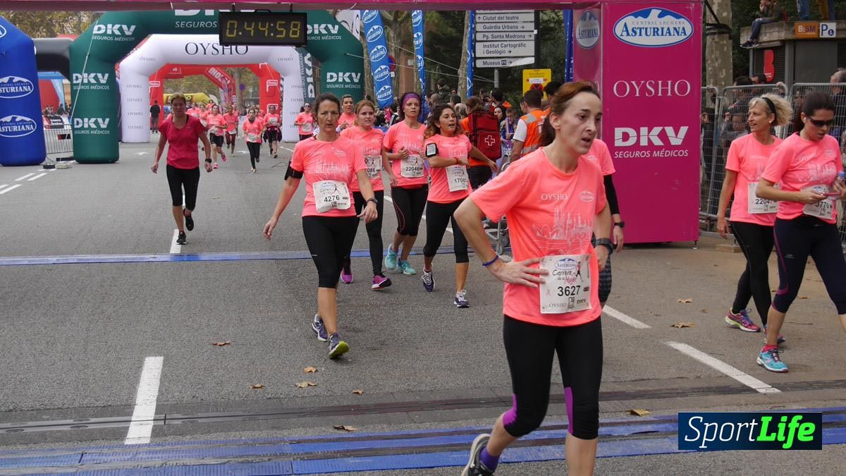Galería Carrera de la Mujer Barcelona 2015  Arco izquierdo (0:41 a 0:50)