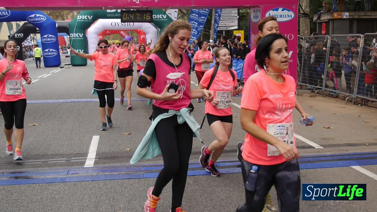 Galería Carrera de la Mujer Barcelona 2015  Arco izquierdo (0:41 a 0:50)