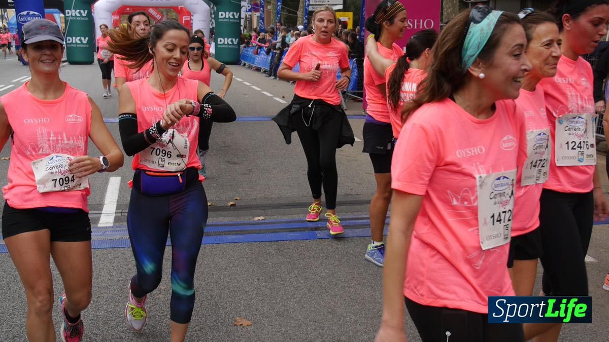 Galería Carrera de la Mujer Barcelona 2015  Arco izquierdo (0:41 a 0:50)