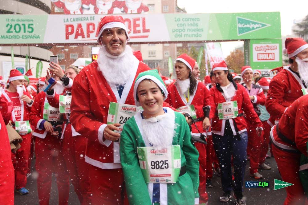 Galería de la Carrera de Papá Noel, entrada en meta del minuto 37 al 44