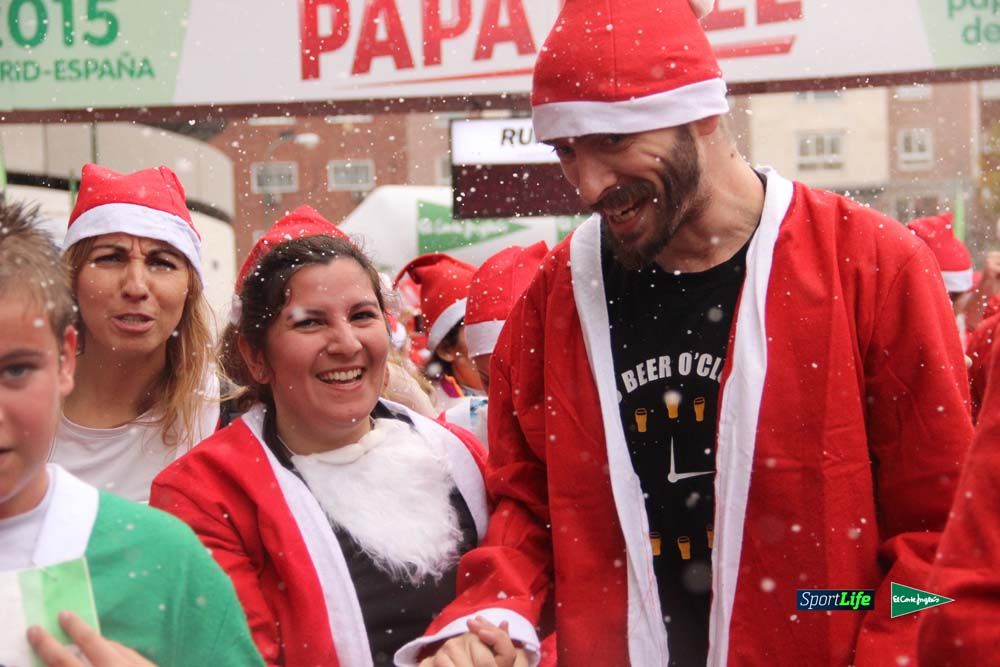 Galería de la Carrera de Papá Noel, entrada en meta del minuto 37 al 44