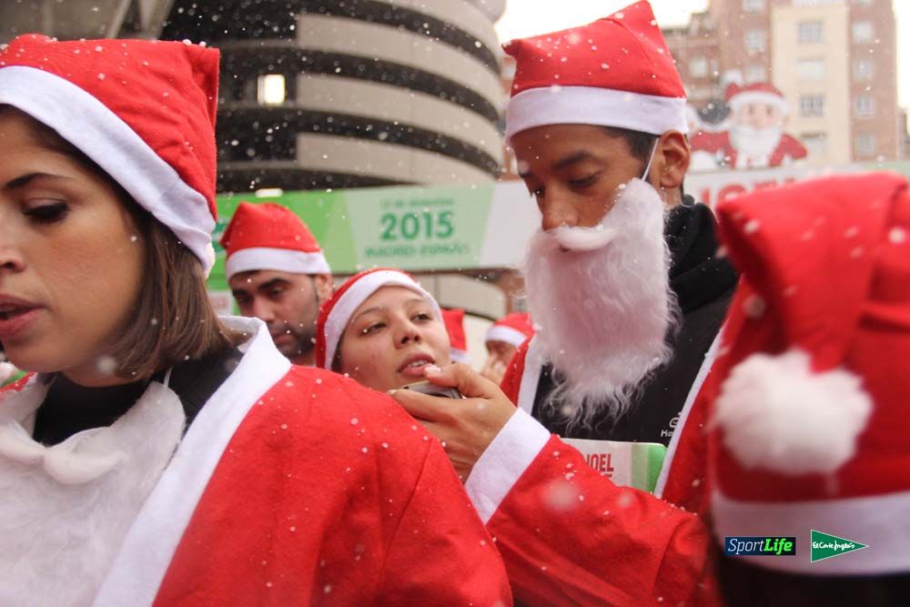 Galería de la Carrera de Papá Noel, entrada en meta del minuto 37 al 44