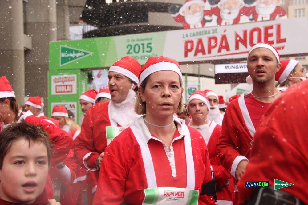 Galería de la Carrera de Papá Noel, entrada en meta del minuto 37 al 44
