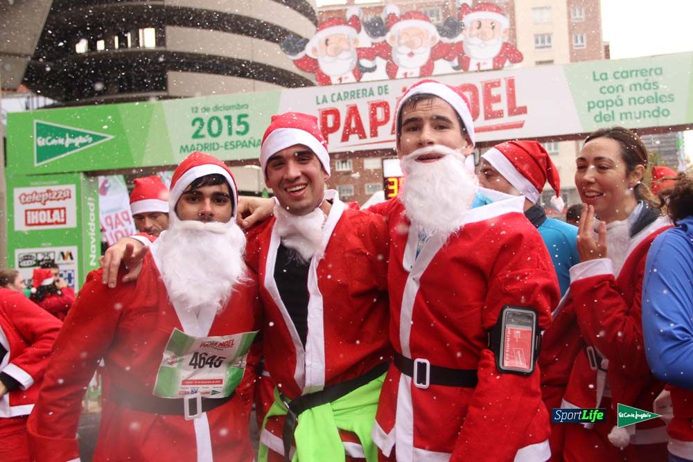 Galería de la Carrera de Papá Noel, entrada en meta del minuto 37 al 44