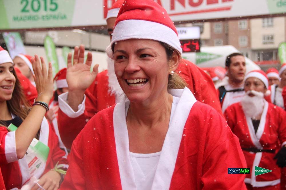 Galería de la Carrera de Papá Noel, entrada en meta del minuto 37 al 44
