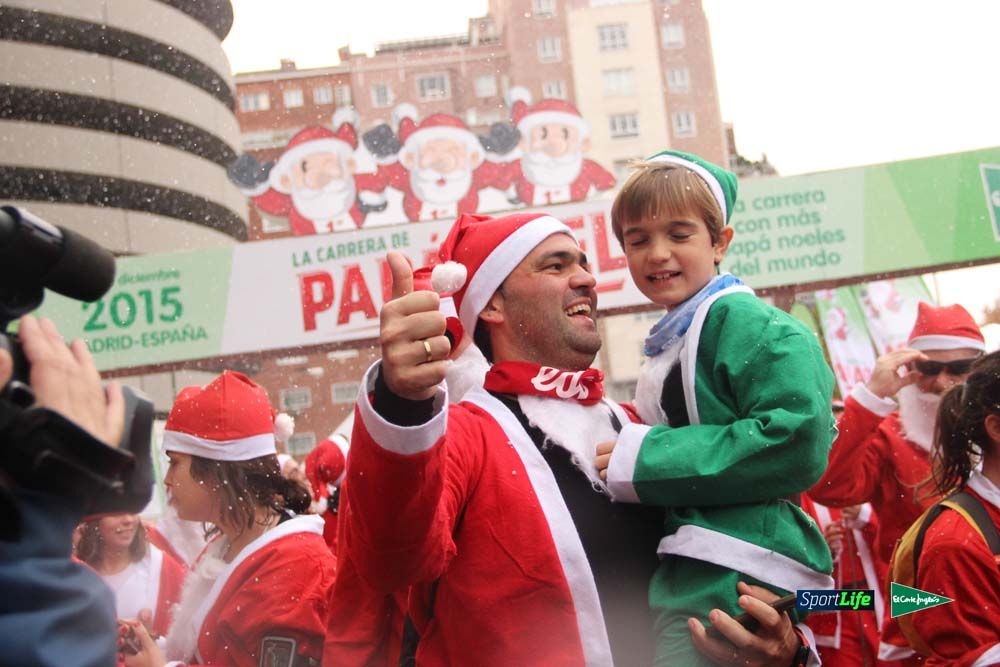 Galería de la Carrera de Papá Noel, entrada en meta del minuto 37 al 44