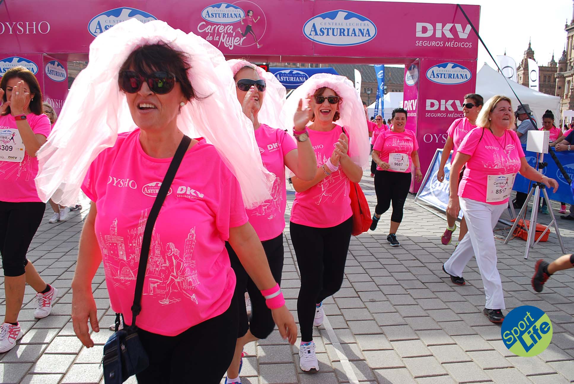 La Carrera de la Mujer Sevilla 2015_03