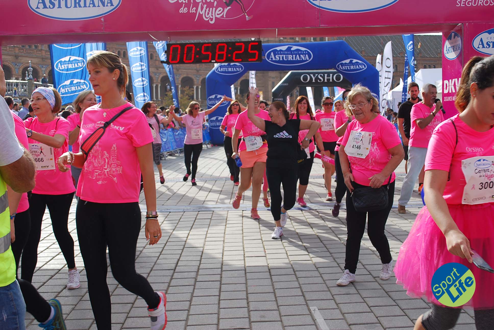 La Carrera de la Mujer Sevilla 2015_03