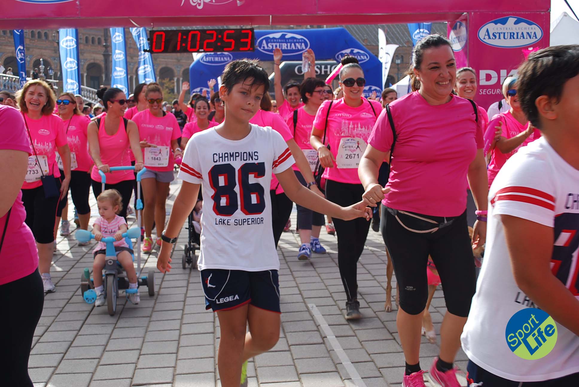 La Carrera de la Mujer Sevilla 2015_03