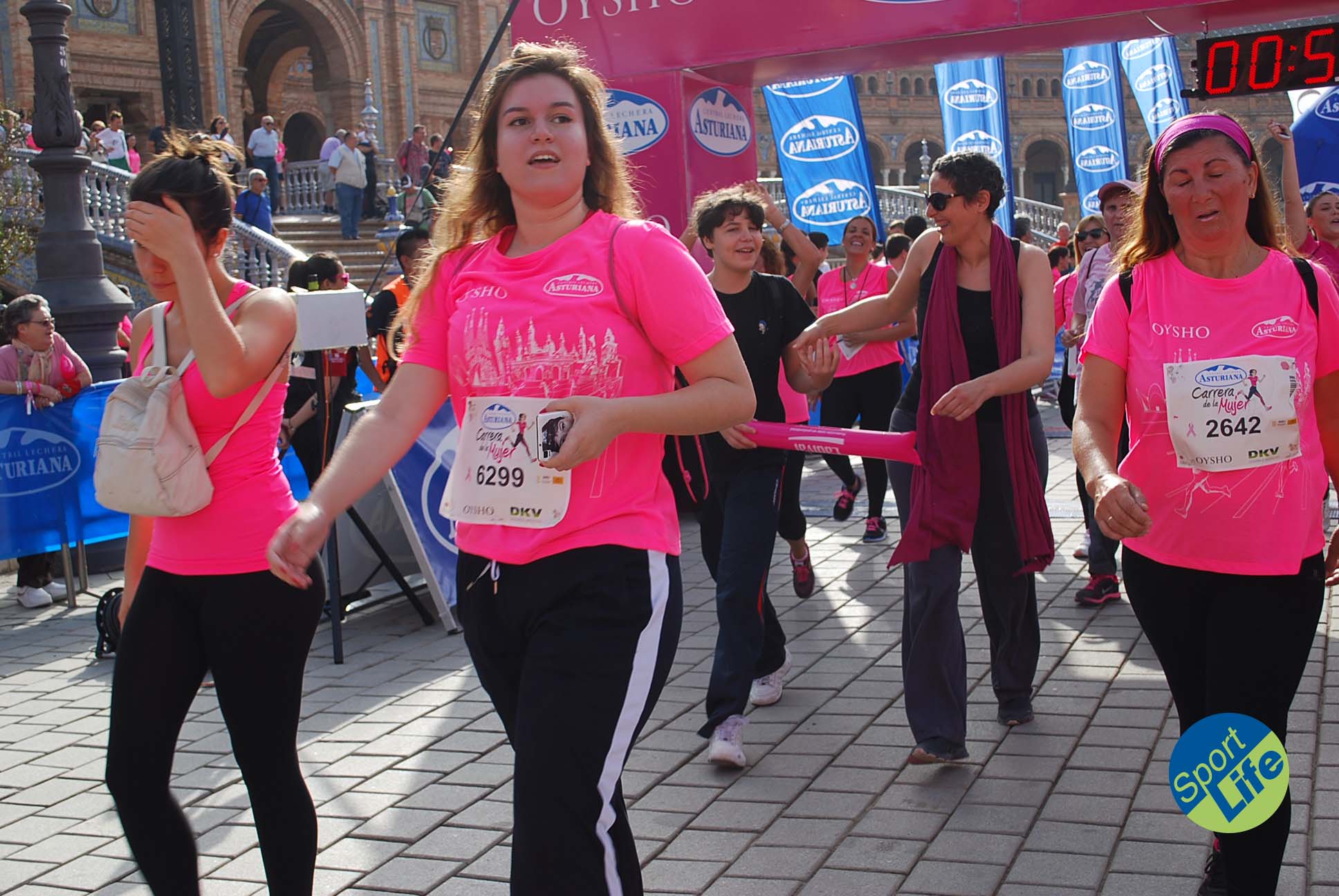 La Carrera de la Mujer Sevilla 2015_03