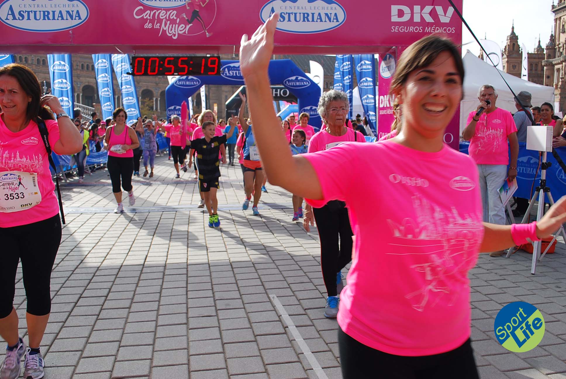La Carrera de la Mujer Sevilla 2015_03