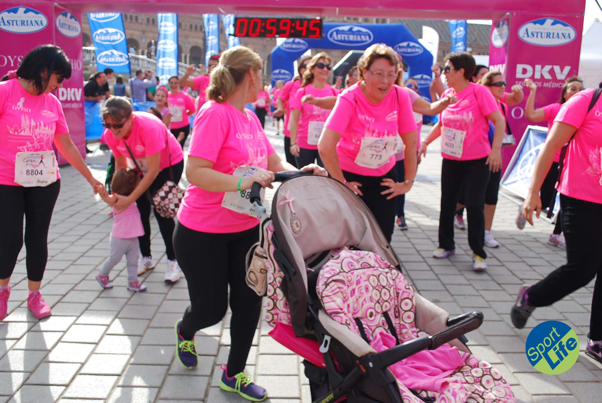 La Carrera de la Mujer Sevilla 2015_03