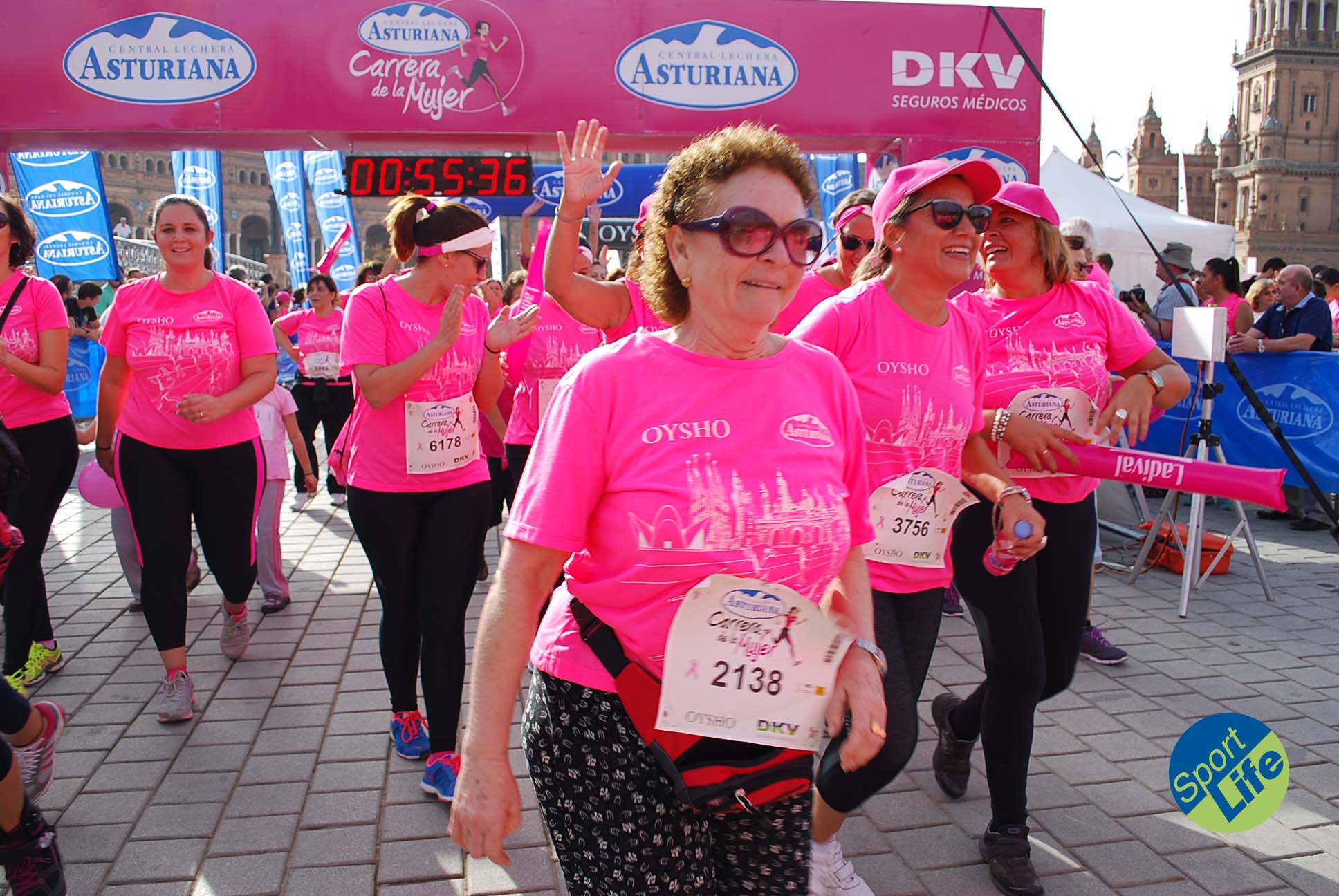 La Carrera de la Mujer Sevilla 2015_03