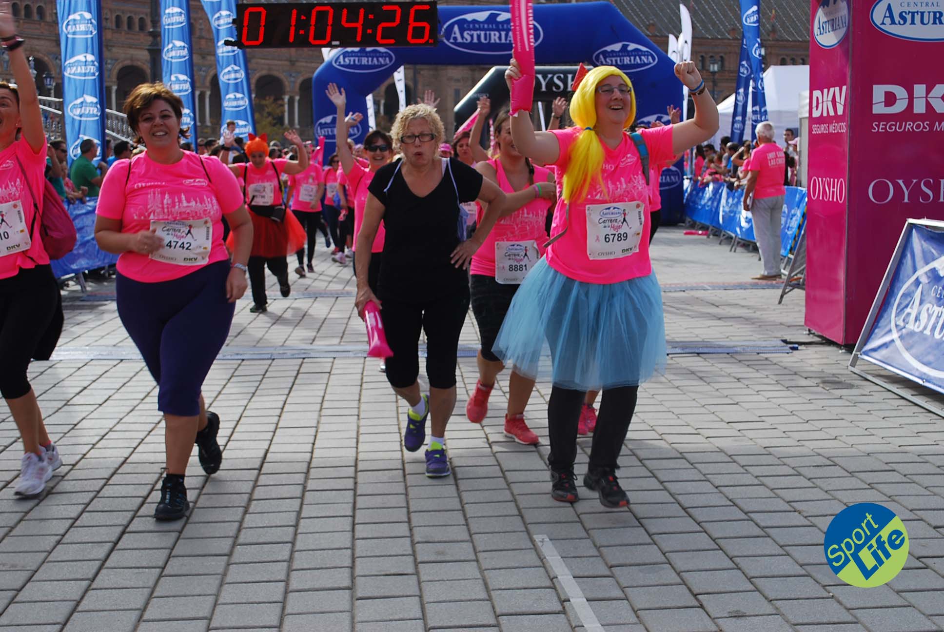 La Carrera de la Mujer Sevilla 2015_03
