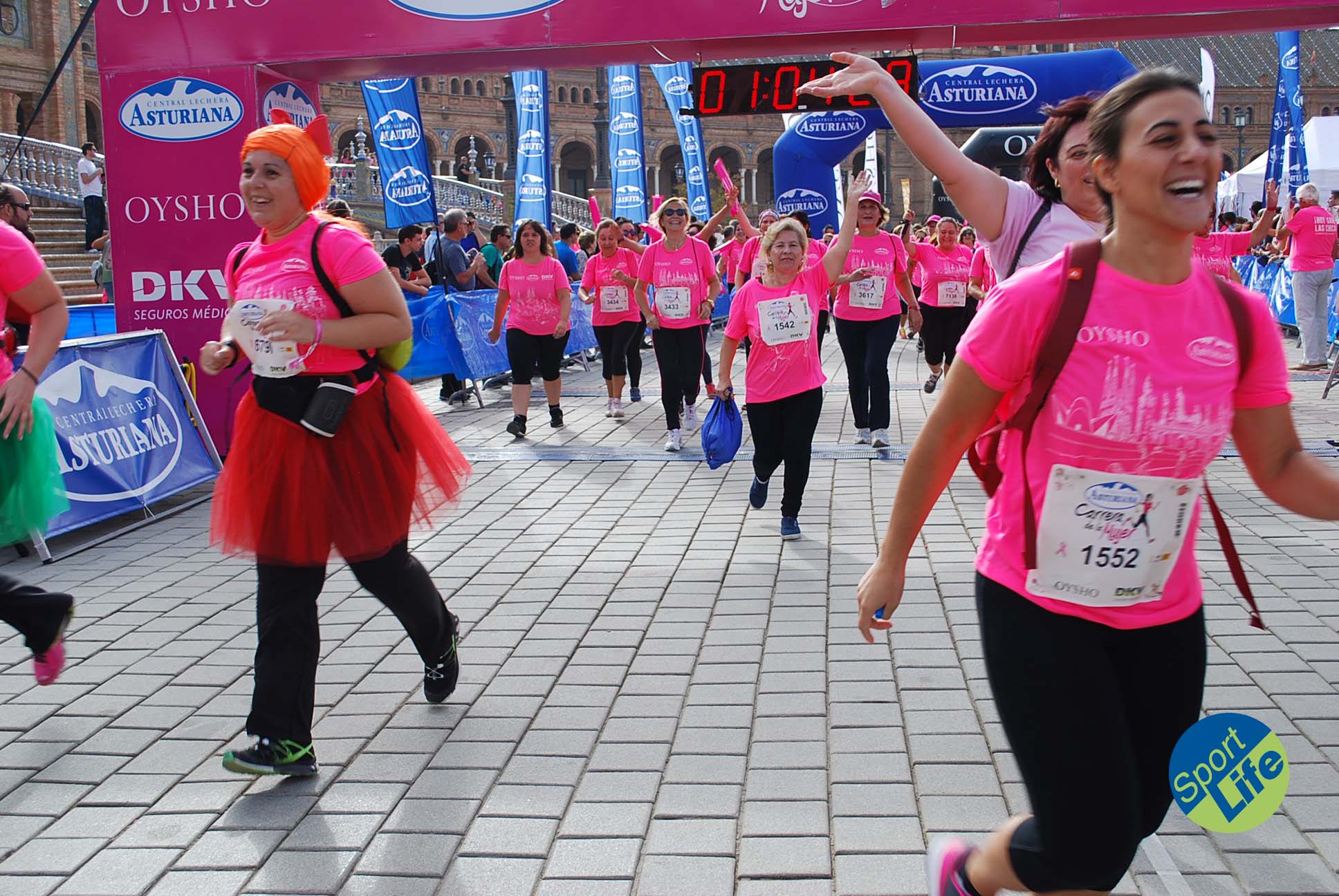 La Carrera de la Mujer Sevilla 2015_03