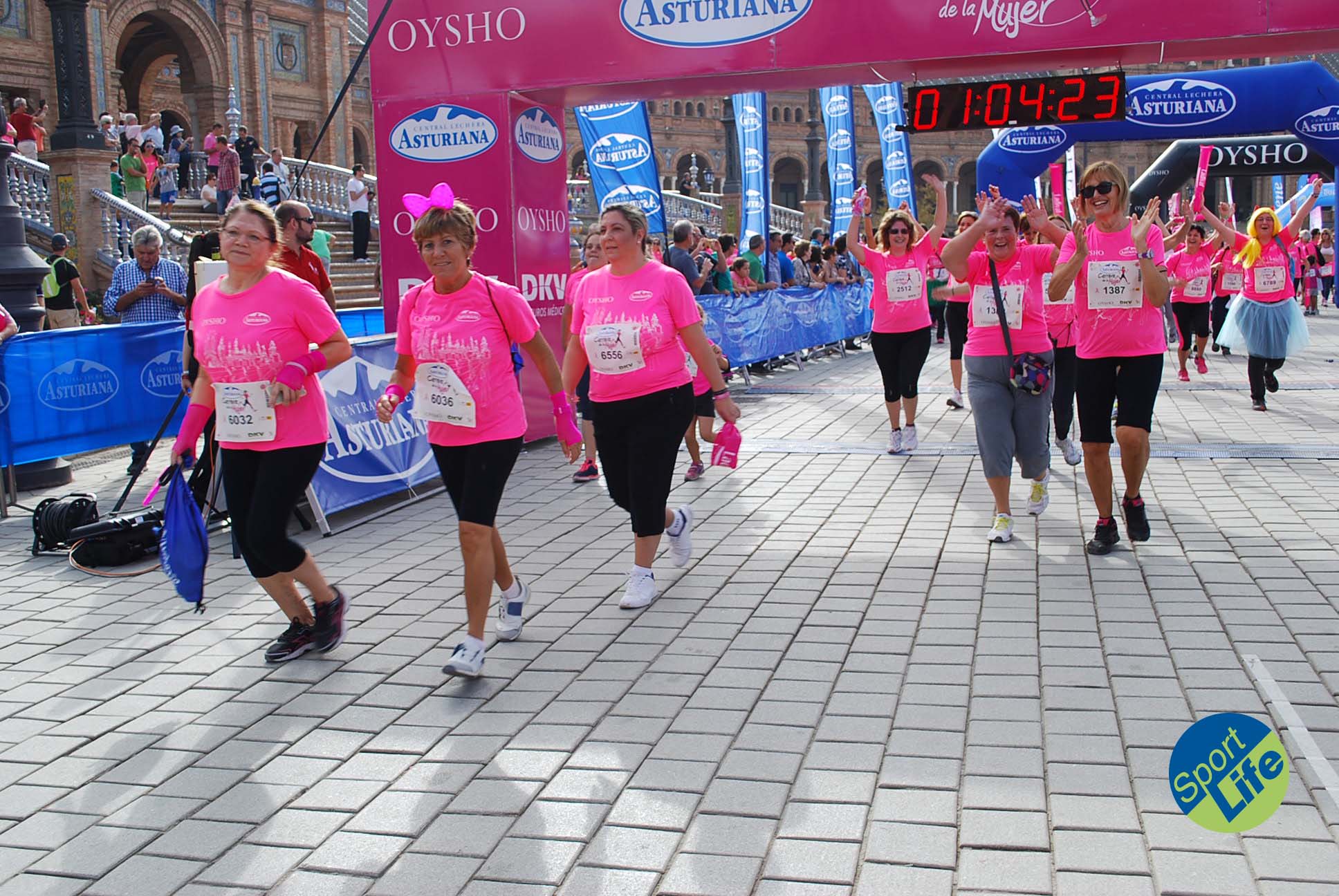 La Carrera de la Mujer Sevilla 2015_03