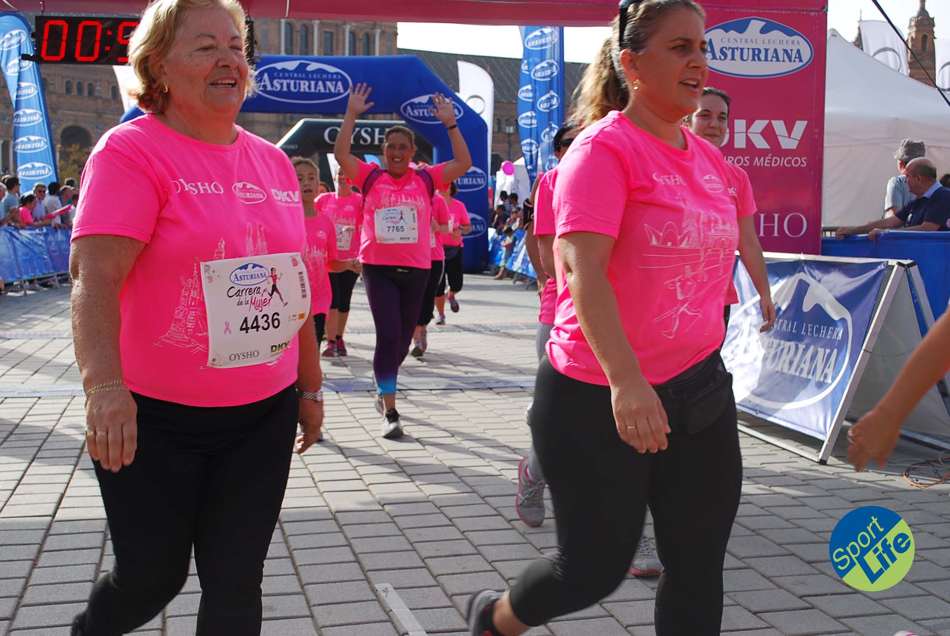 La Carrera de la Mujer Sevilla 2015_03