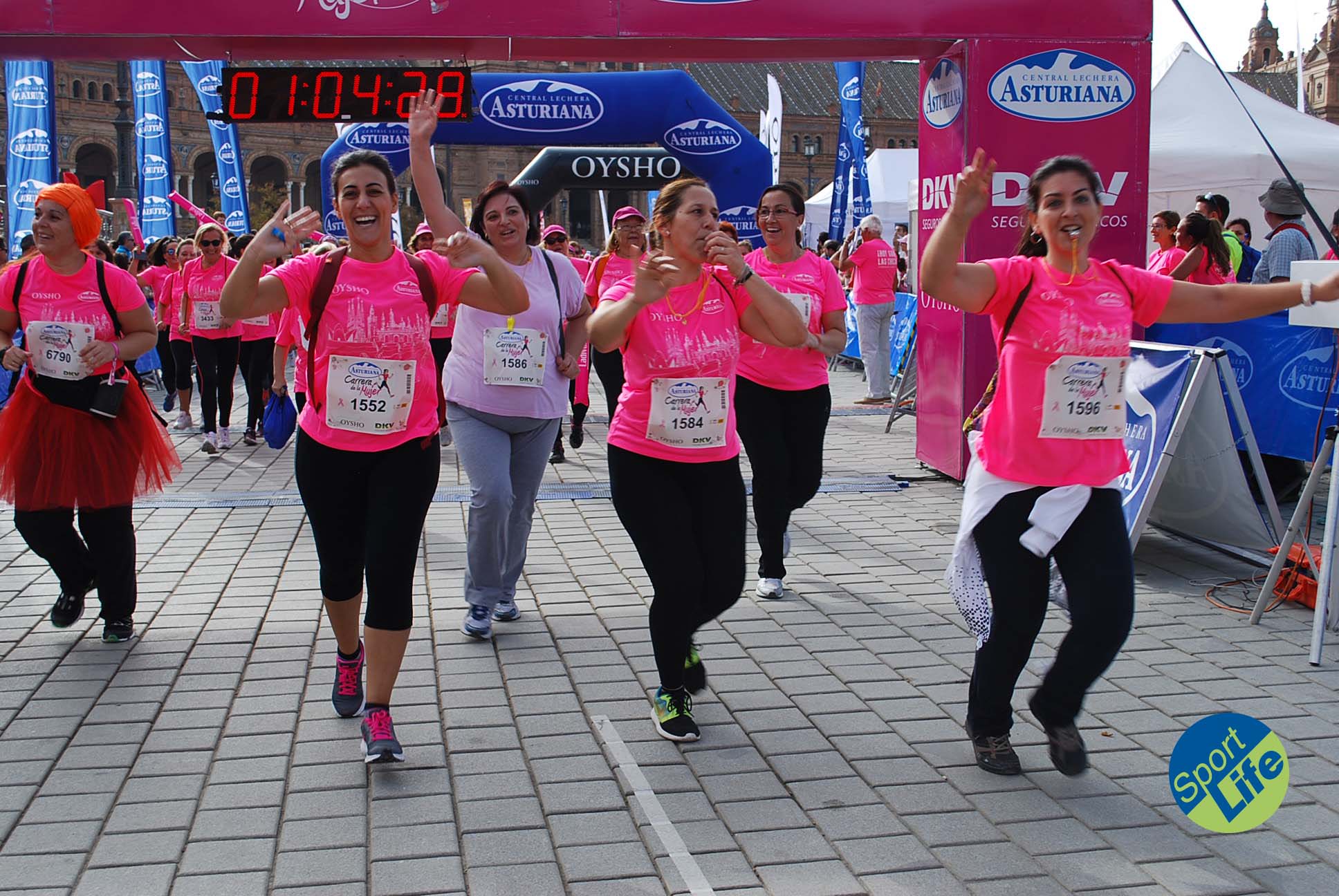 La Carrera de la Mujer Sevilla 2015_03