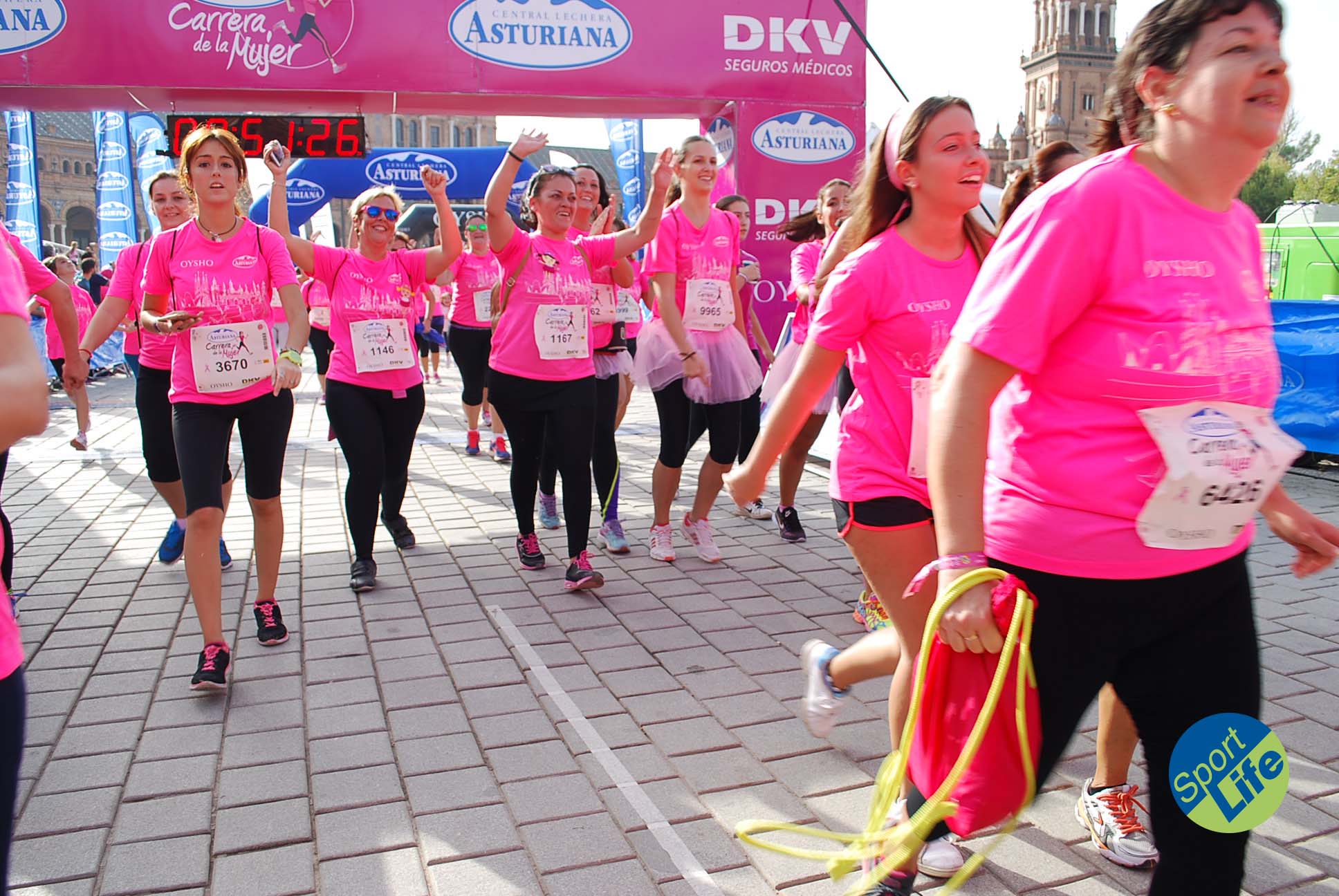 La Carrera de la Mujer Sevilla 2015_03