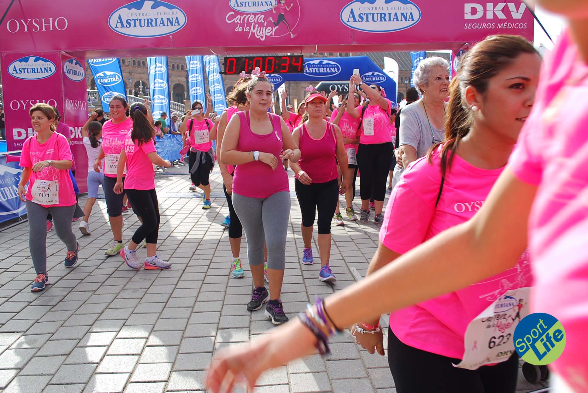 La Carrera de la Mujer Sevilla 2015_03