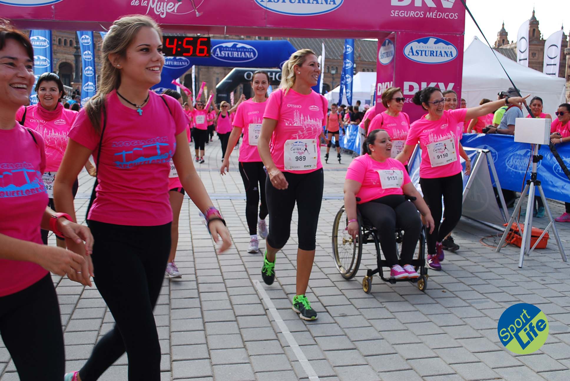 La Carrera de la Mujer Sevilla 2015_03