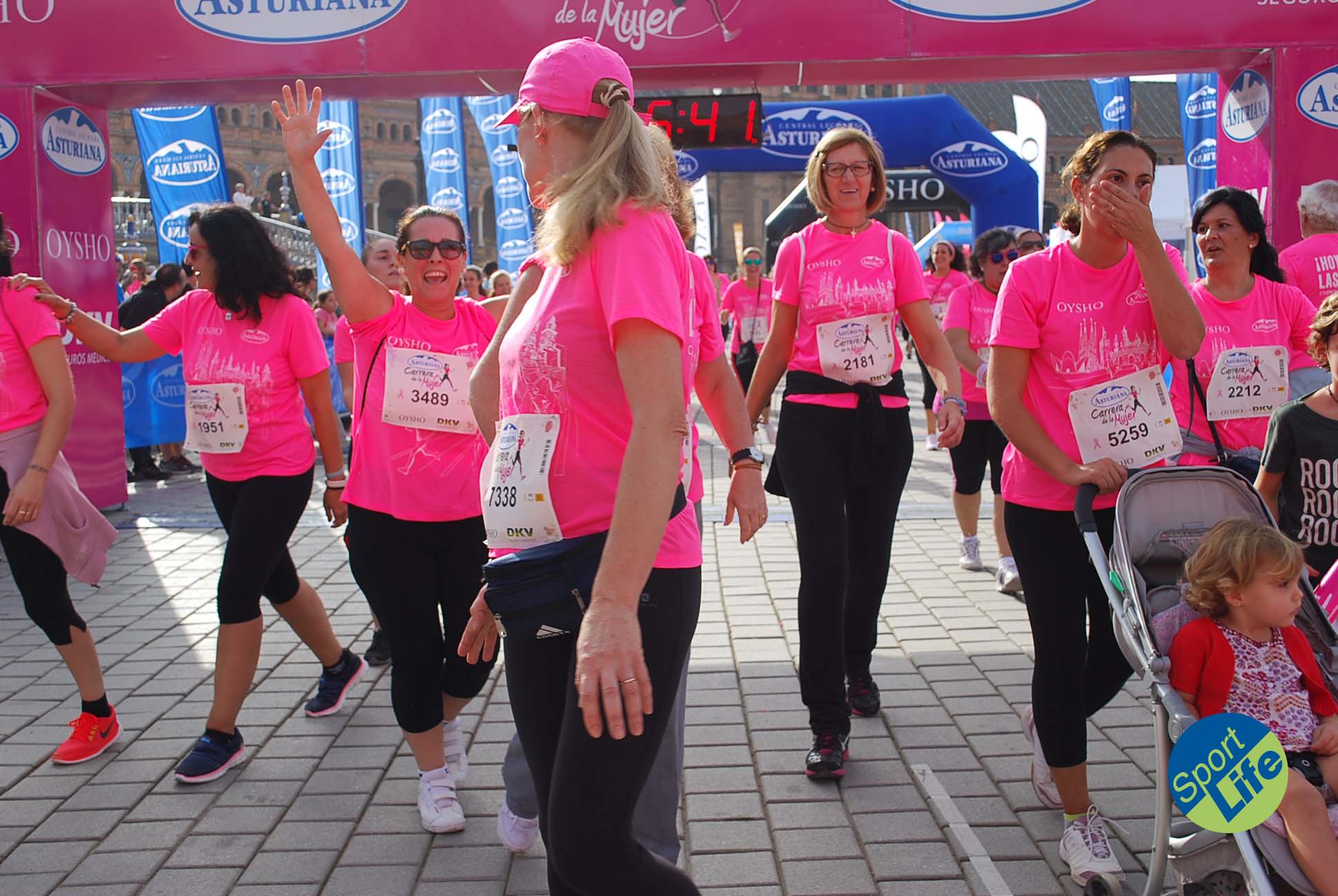 La Carrera de la Mujer Sevilla 2015_03