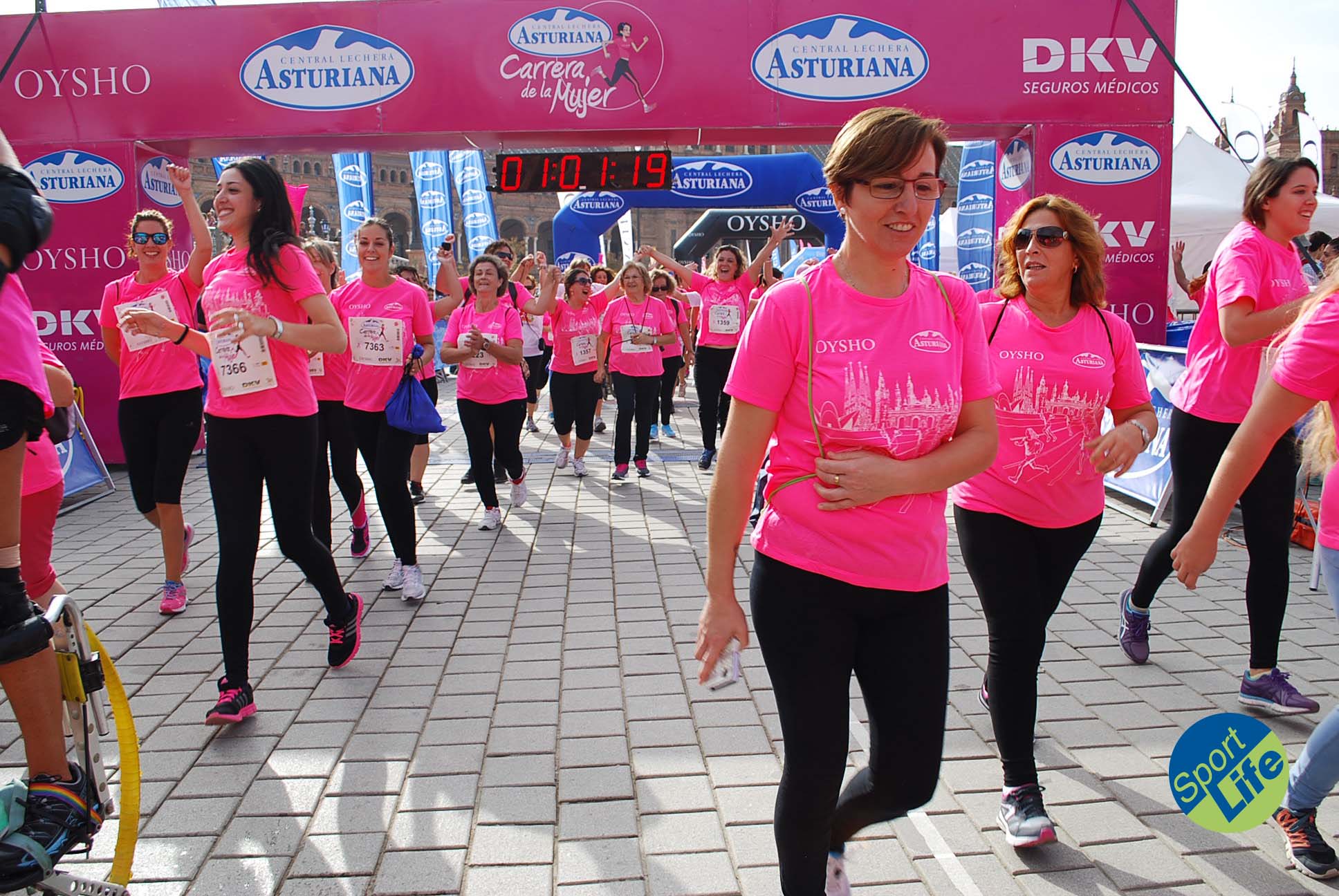 La Carrera de la Mujer Sevilla 2015_03