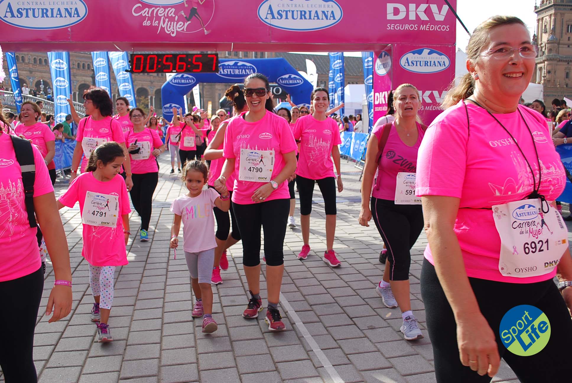 La Carrera de la Mujer Sevilla 2015_03