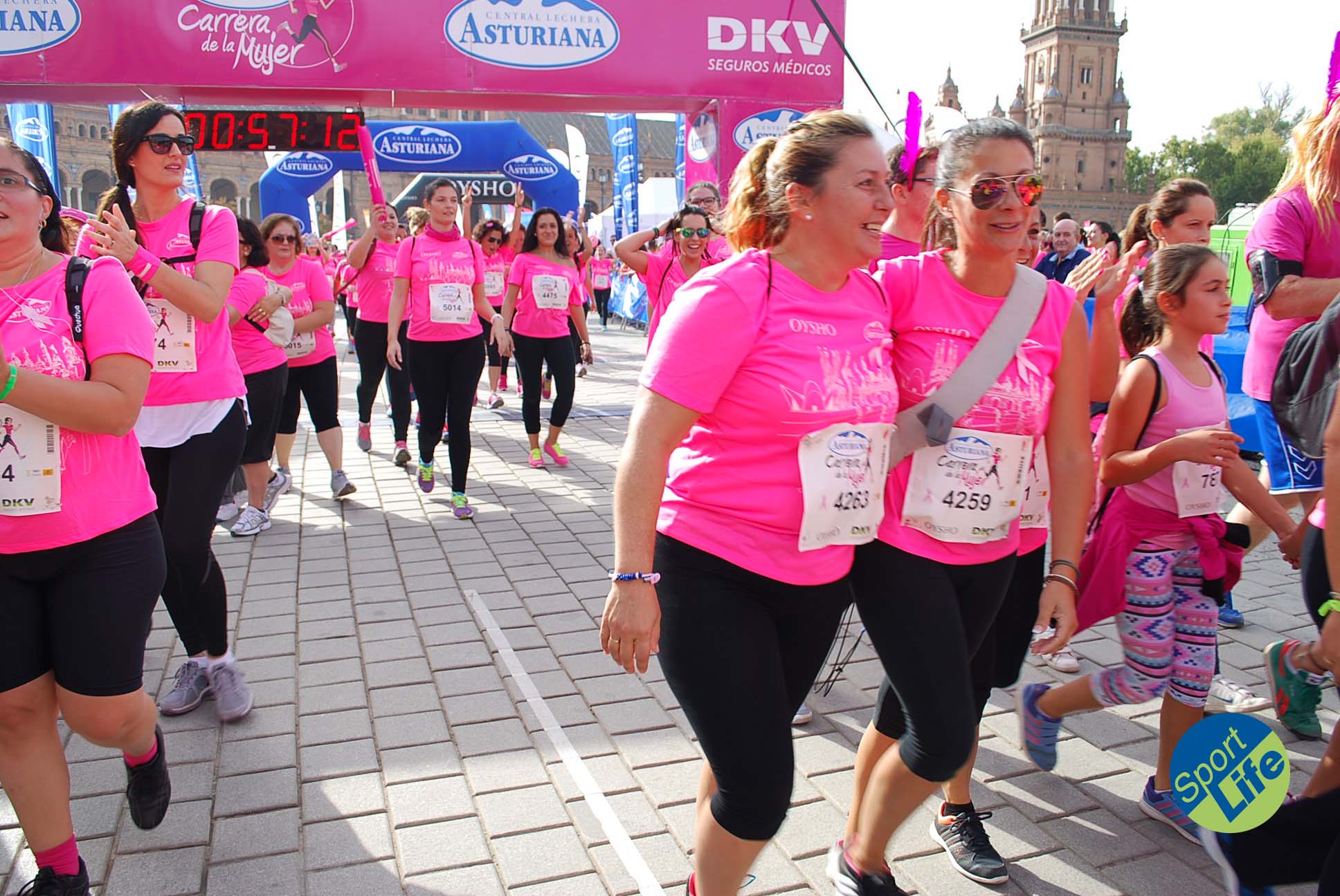 La Carrera de la Mujer Sevilla 2015_03
