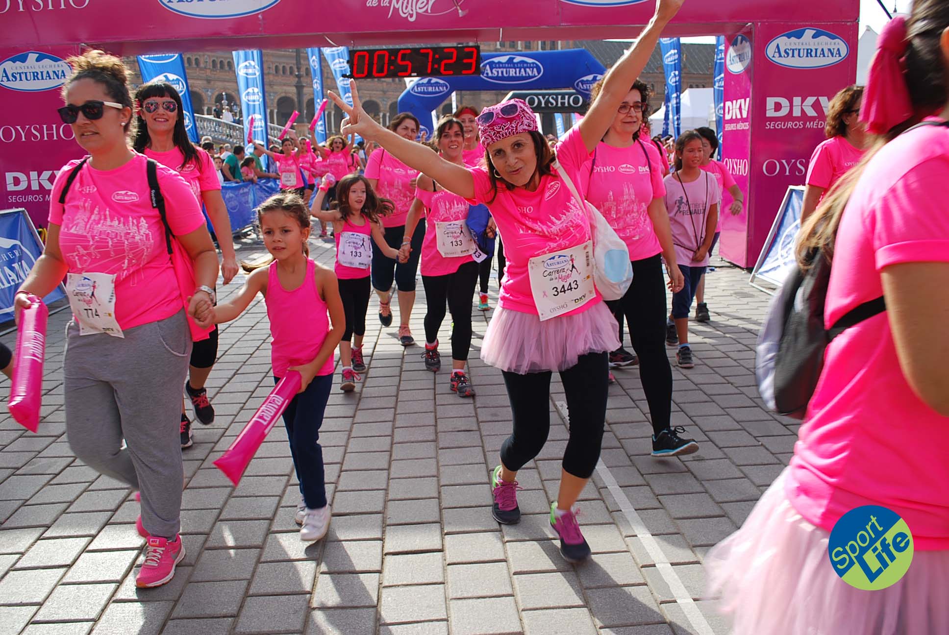 La Carrera de la Mujer Sevilla 2015_03