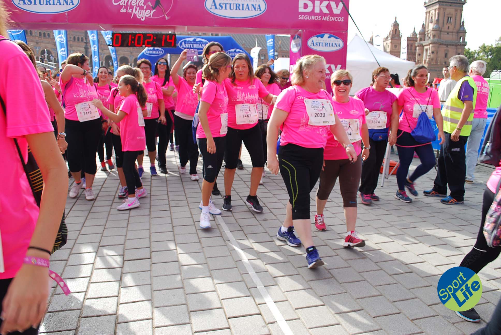 La Carrera de la Mujer Sevilla 2015_03