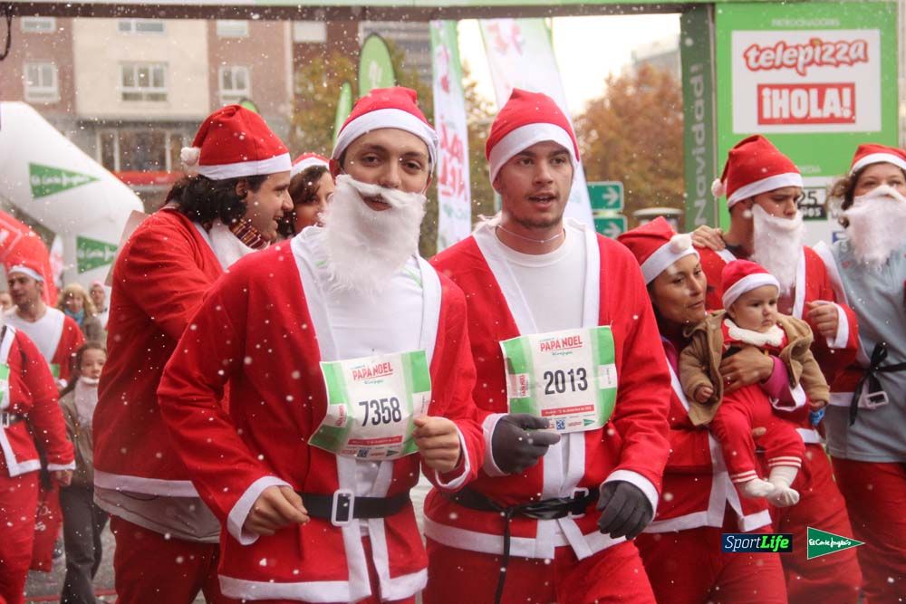 Galería de la Carrera de Papá Noel, entrada en meta a partir minuto 56