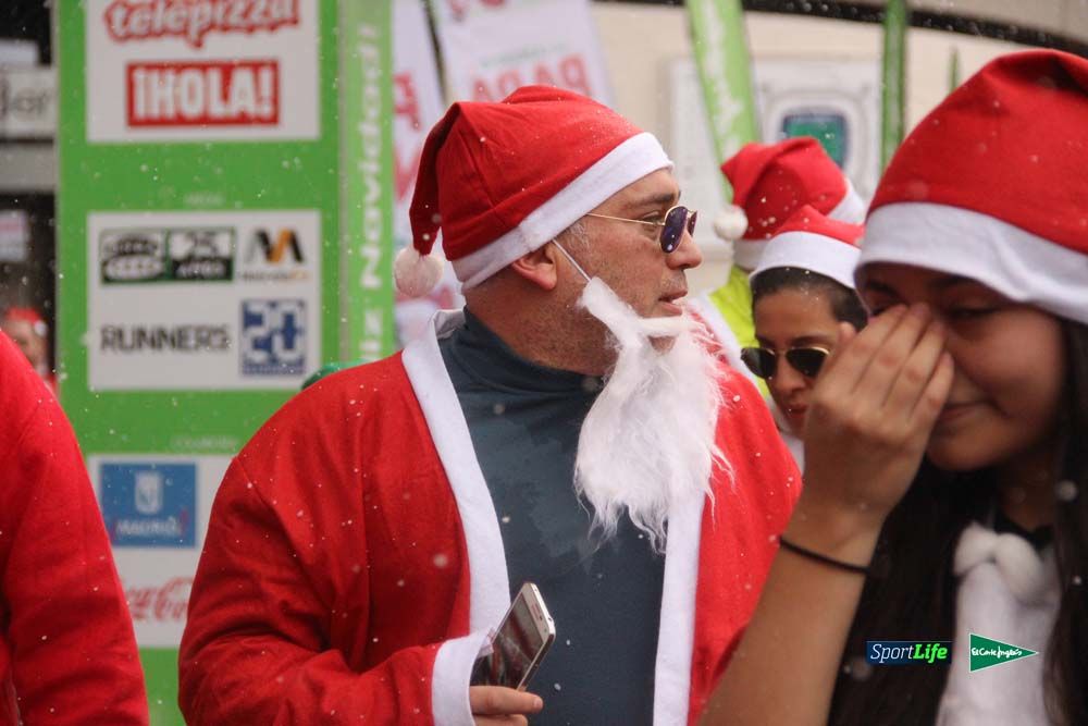 Galería de la Carrera de Papá Noel, entrada en meta a partir minuto 56