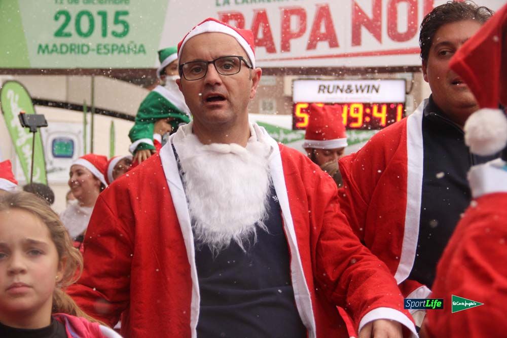 Galería de la Carrera de Papá Noel, entrada en meta a partir minuto 56