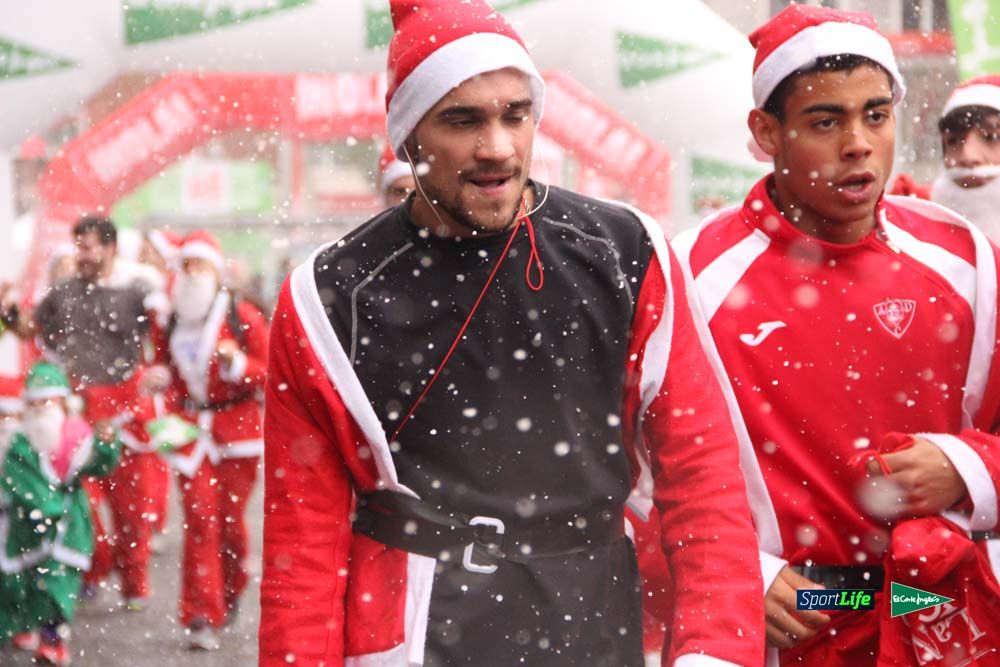 Galería de la Carrera de Papá Noel, entraeda en meta desde el minuto 27 al 37