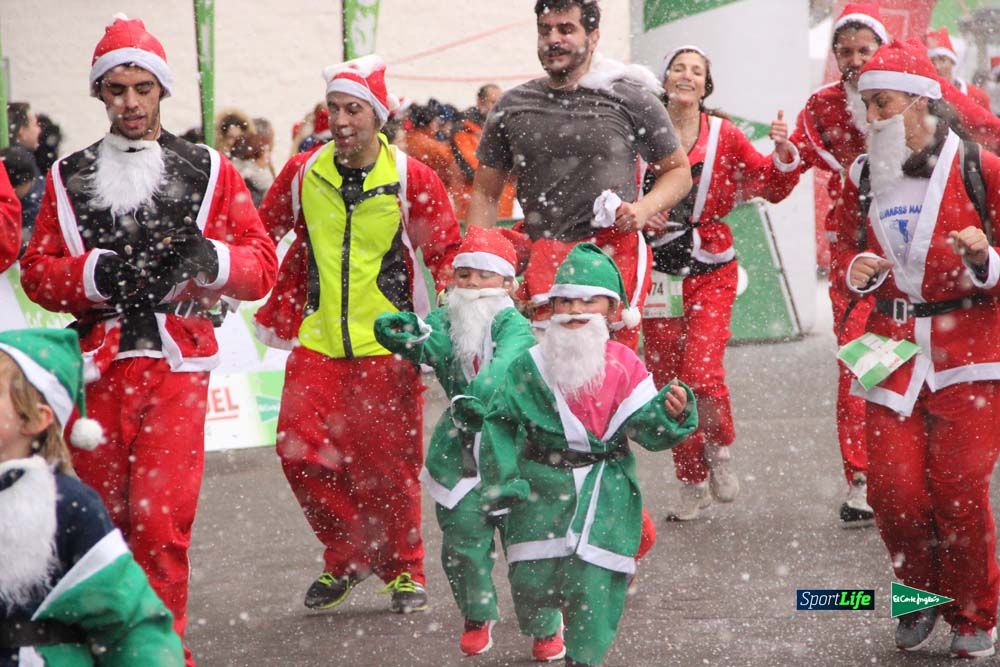 Galería de la Carrera de Papá Noel, entraeda en meta desde el minuto 27 al 37