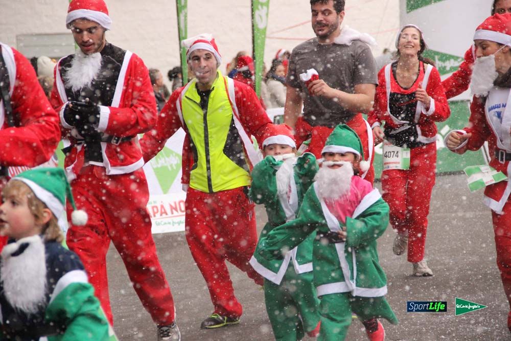 Galería de la Carrera de Papá Noel, entraeda en meta desde el minuto 27 al 37