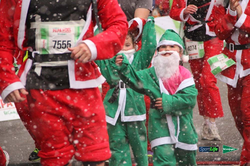 Galería de la Carrera de Papá Noel, entraeda en meta desde el minuto 27 al 37