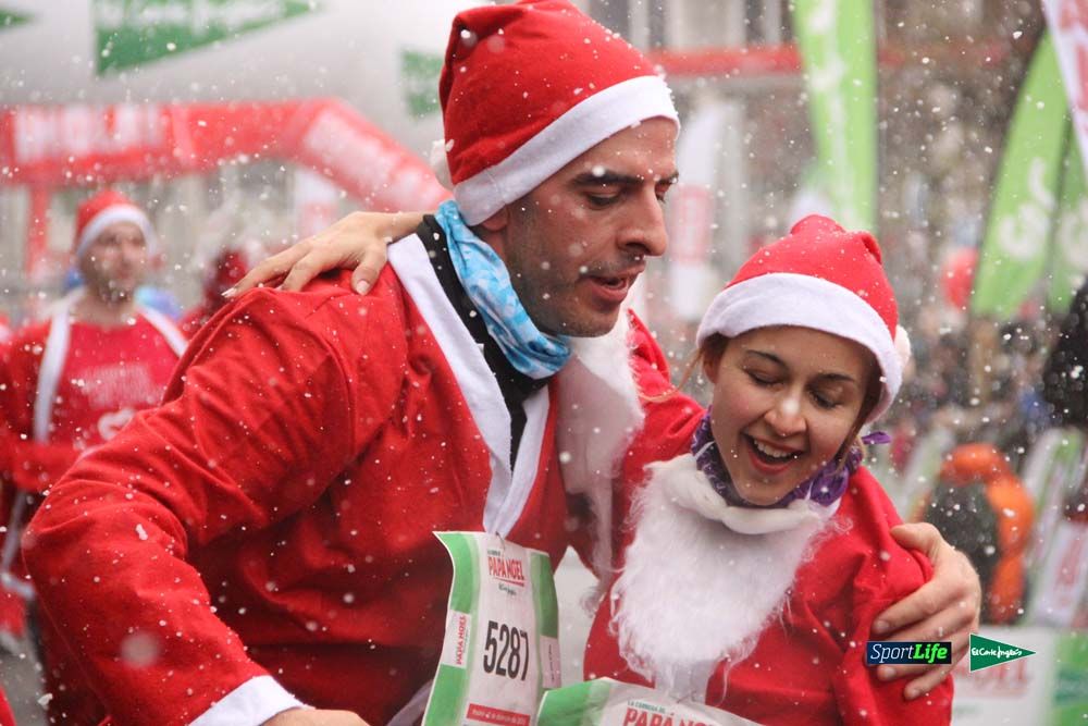 Galería de la Carrera de Papá Noel, entraeda en meta desde el minuto 27 al 37