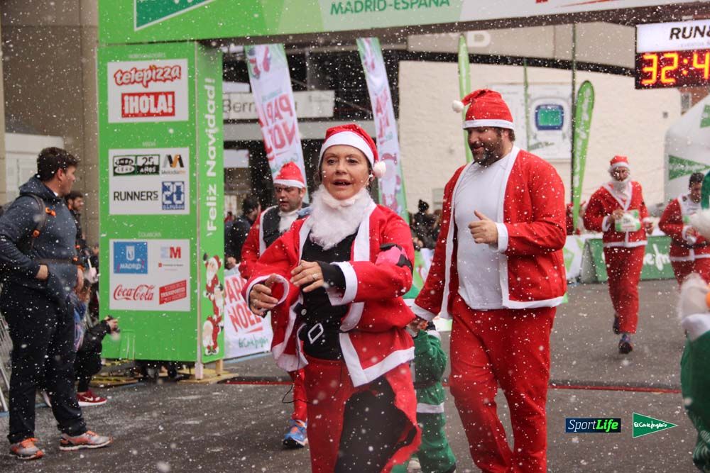 Galería de la Carrera de Papá Noel, entraeda en meta desde el minuto 27 al 37
