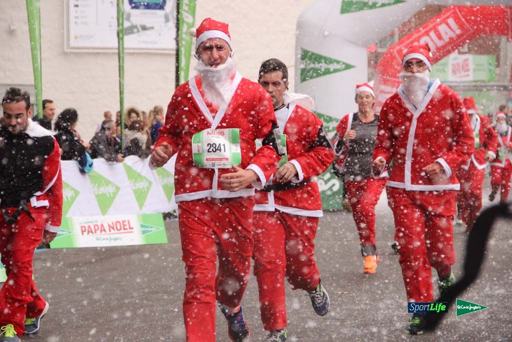 Galería de la Carrera de Papá Noel, entraeda en meta desde el minuto 27 al 37