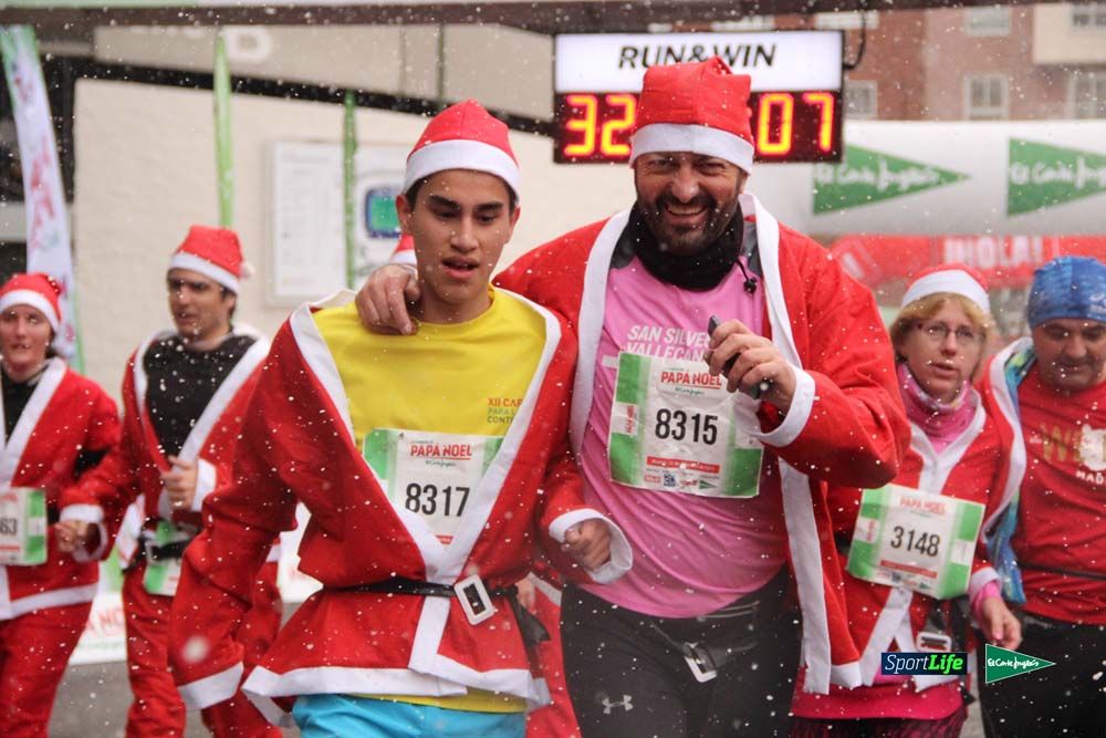 Galería de la Carrera de Papá Noel, entraeda en meta desde el minuto 27 al 37