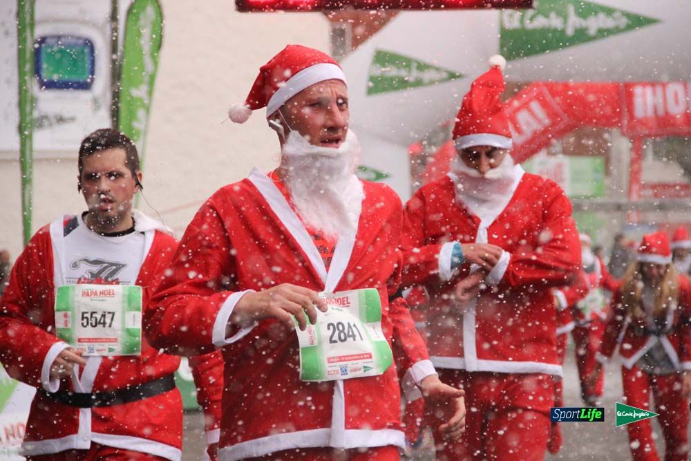 Galería de la Carrera de Papá Noel, entraeda en meta desde el minuto 27 al 37