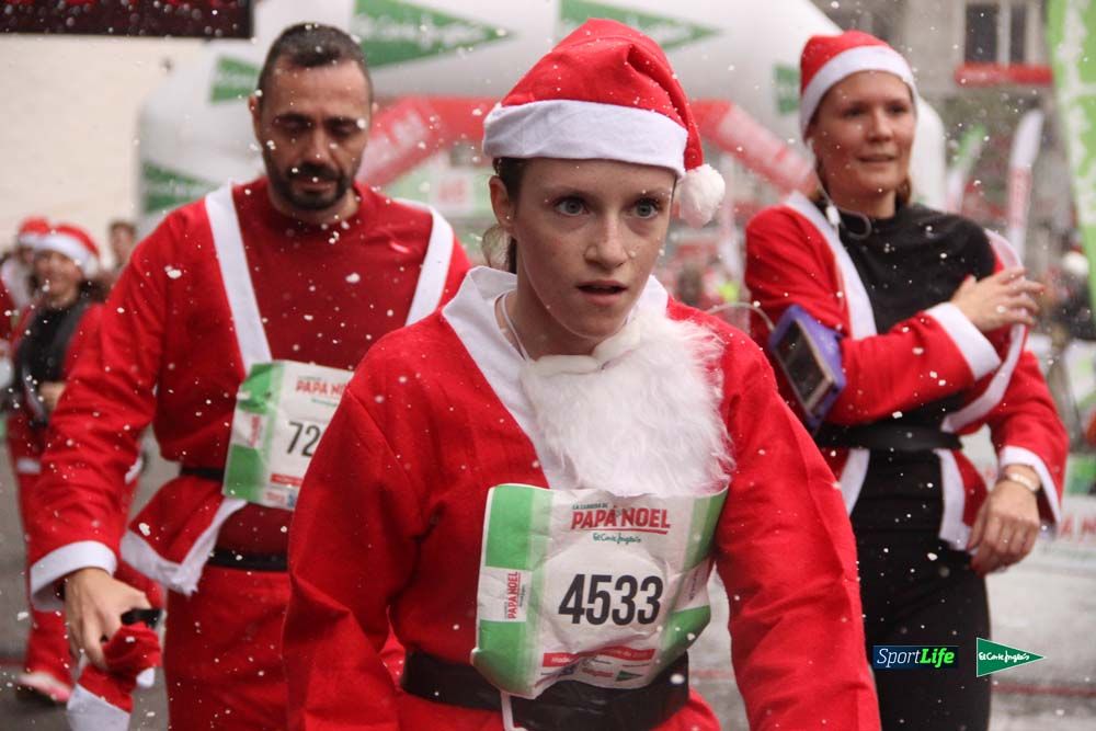 Galería de la Carrera de Papá Noel, entraeda en meta desde el minuto 27 al 37