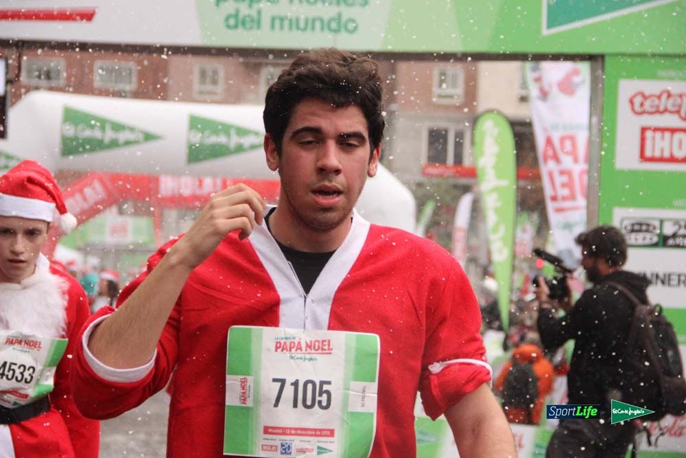 Galería de la Carrera de Papá Noel, entraeda en meta desde el minuto 27 al 37