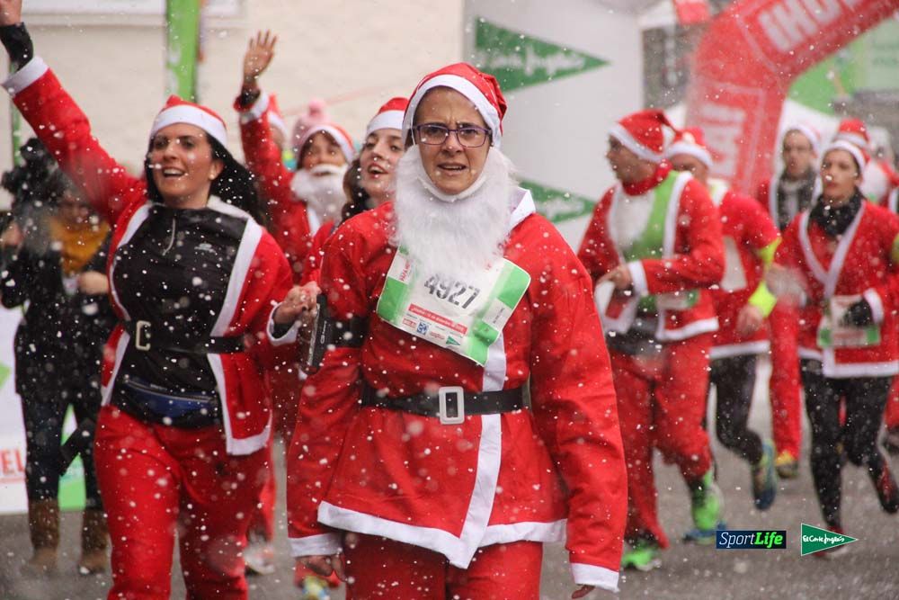 Galería de la Carrera de Papá Noel, entraeda en meta desde el minuto 27 al 37