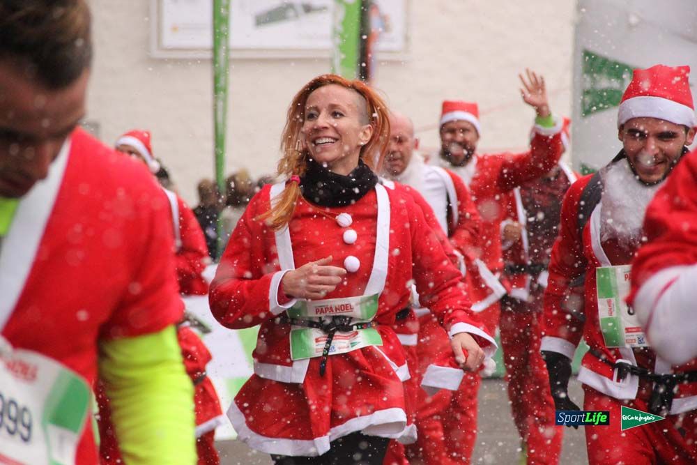 Galería de la Carrera de Papá Noel, entraeda en meta desde el minuto 27 al 37