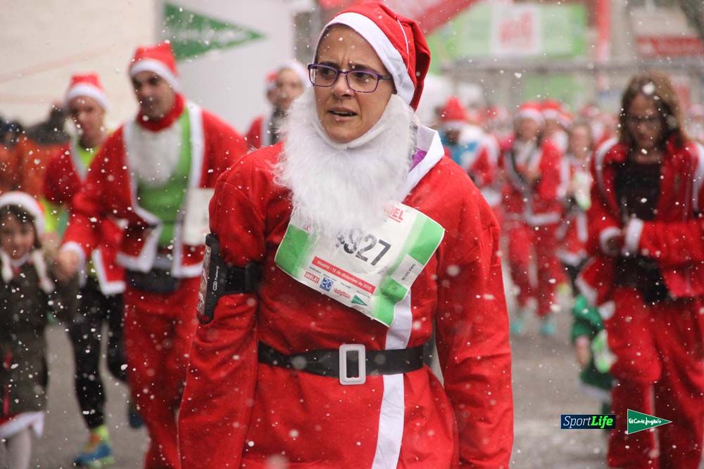 Galería de la Carrera de Papá Noel, entraeda en meta desde el minuto 27 al 37