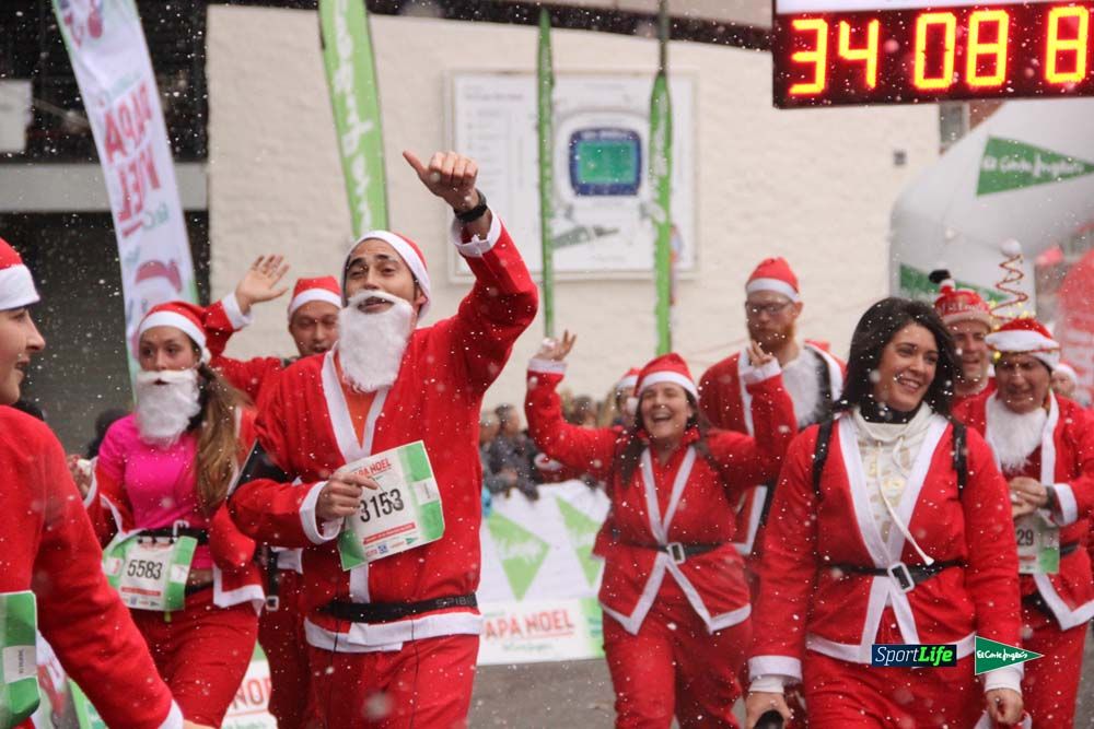 Galería de la Carrera de Papá Noel, entraeda en meta desde el minuto 27 al 37