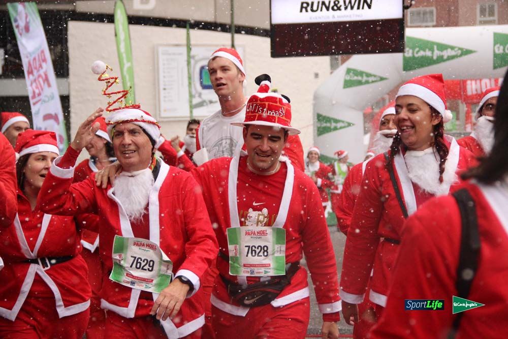 Galería de la Carrera de Papá Noel, entraeda en meta desde el minuto 27 al 37